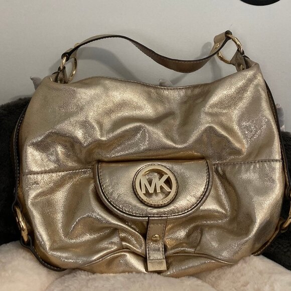NWOT Gold Metallic Michael Kors Handbag (Large) - Picture 1 of 8